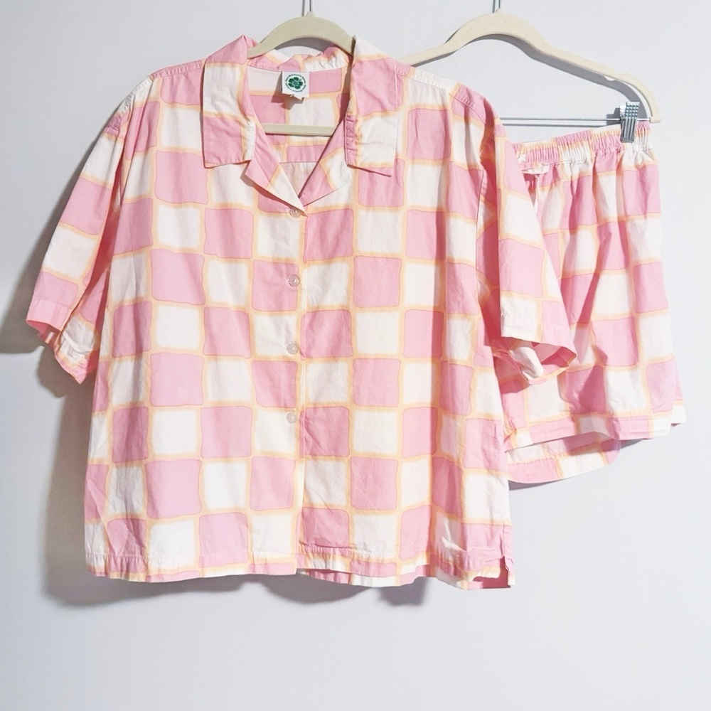 Emma Mulholland on Holiday - Pink White and Orange Checkered Resort Set